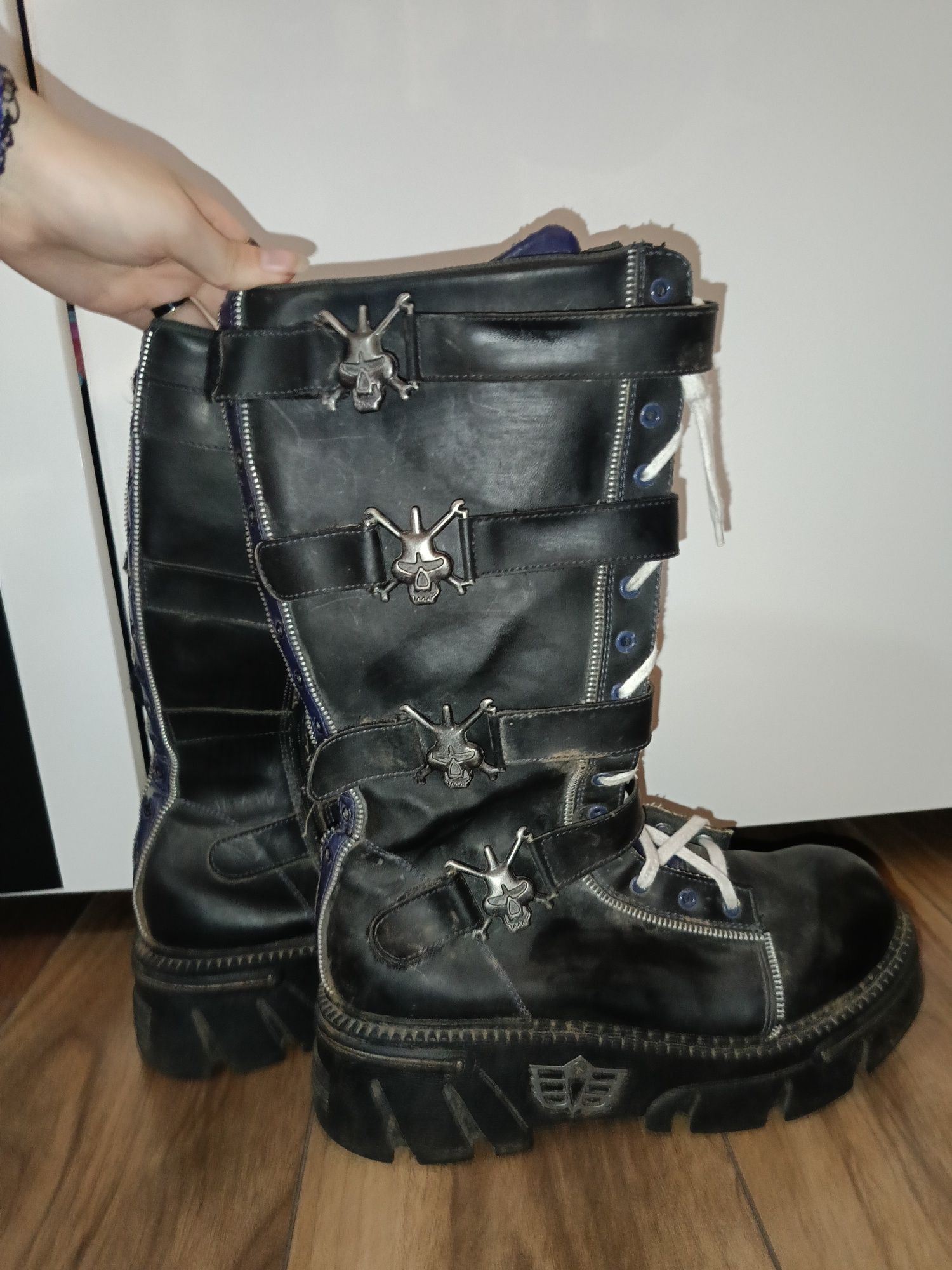 Czarne granatowe buty glany na platformie Madfish typu New Rock