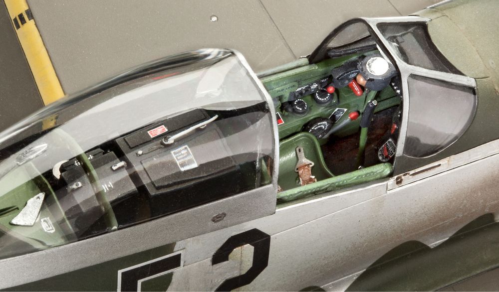 SAMOLOT 1/32 Revell 03944 model P-51D-5NA MUSTANG