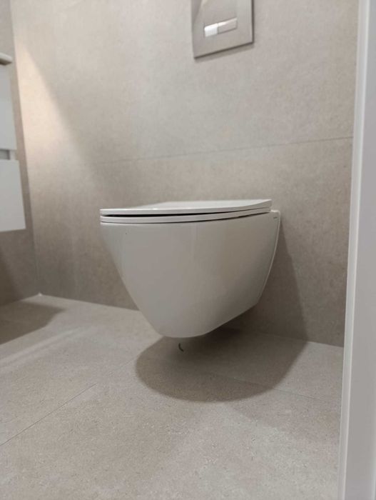 Conjunto WC Valadares lavatório sanita espelho