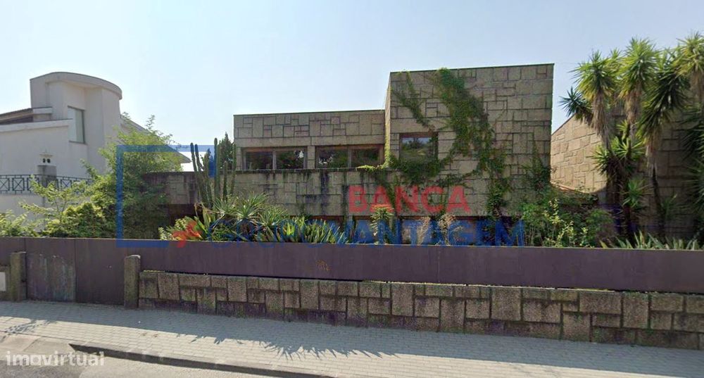 Moradia T4- Independente - Guimarães