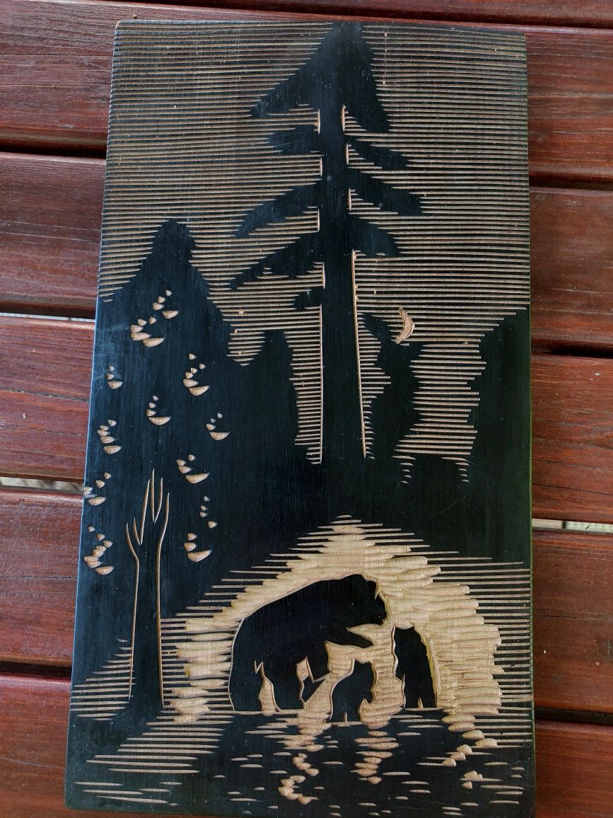 Картина ручной работы,резьба по дереву,Мишки, СССР