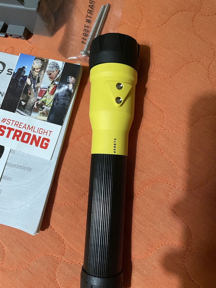 Vendo Lanterna Streamlight Stinger Led