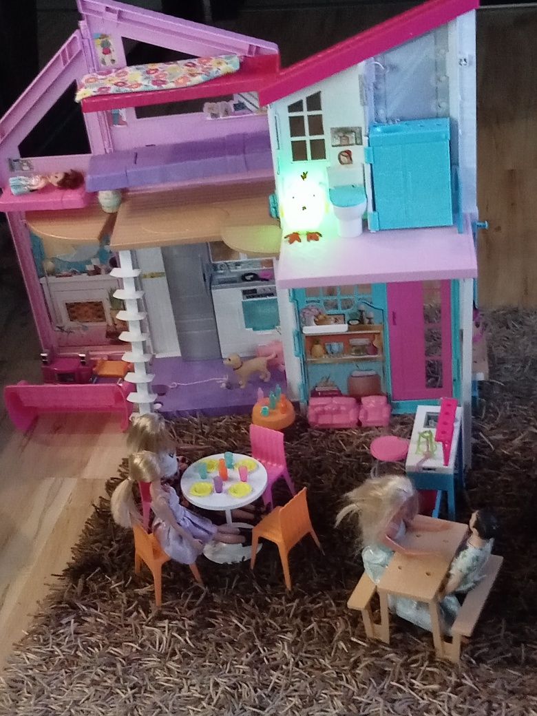 Domek BARBIE jak nowy