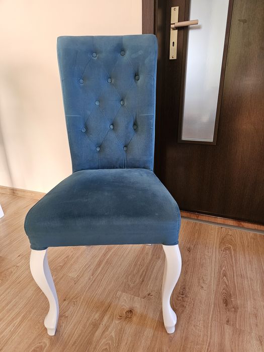 Stół z krzesłami zestaw