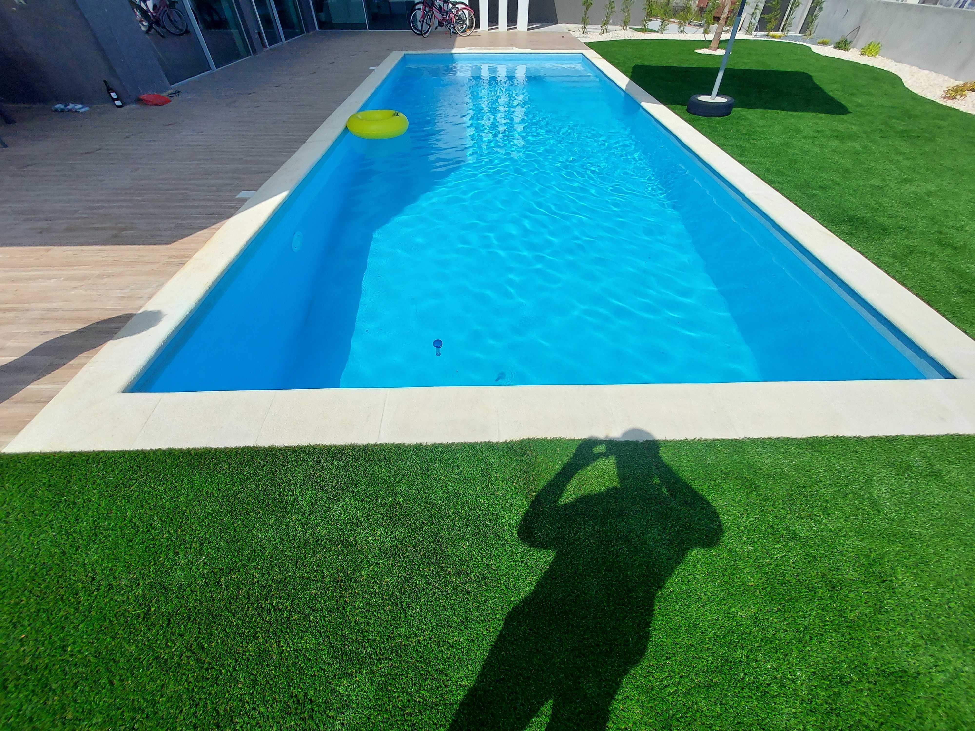 Colocada de tela armada em piscinas