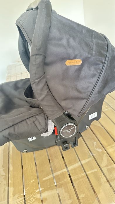 Carro de bebe Pierre Cardin