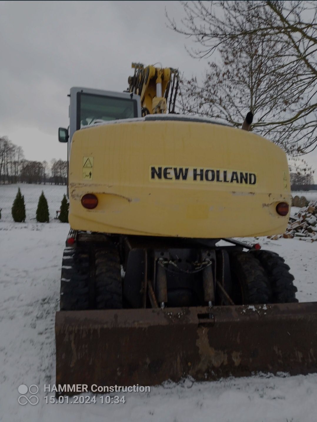 Koparka kołowa New Holland mh plus 5.6