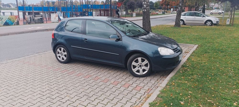 Volkswagen Golf V