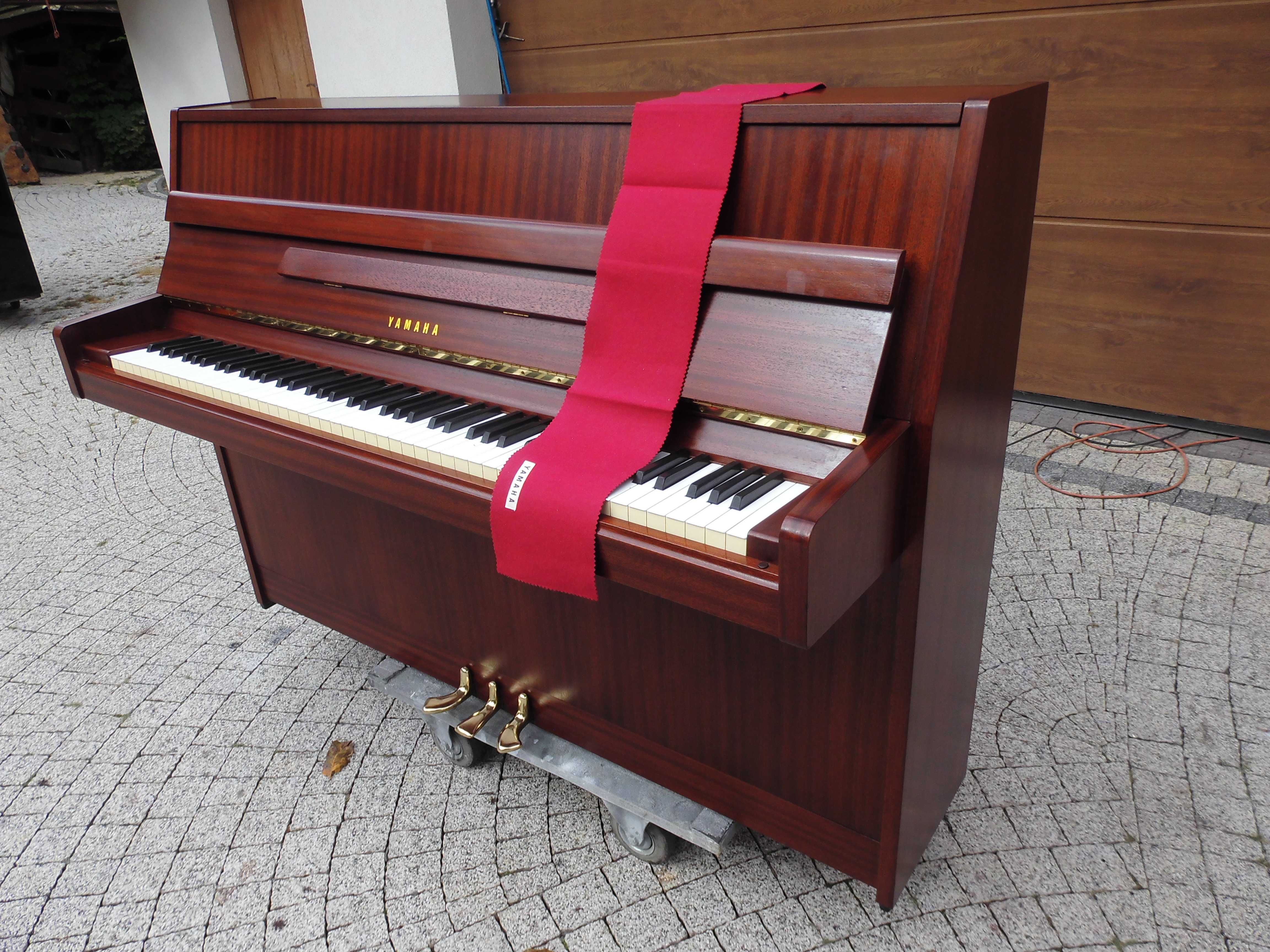 Pianino Japońskie Yamaha model M5J na gotowo z transportem