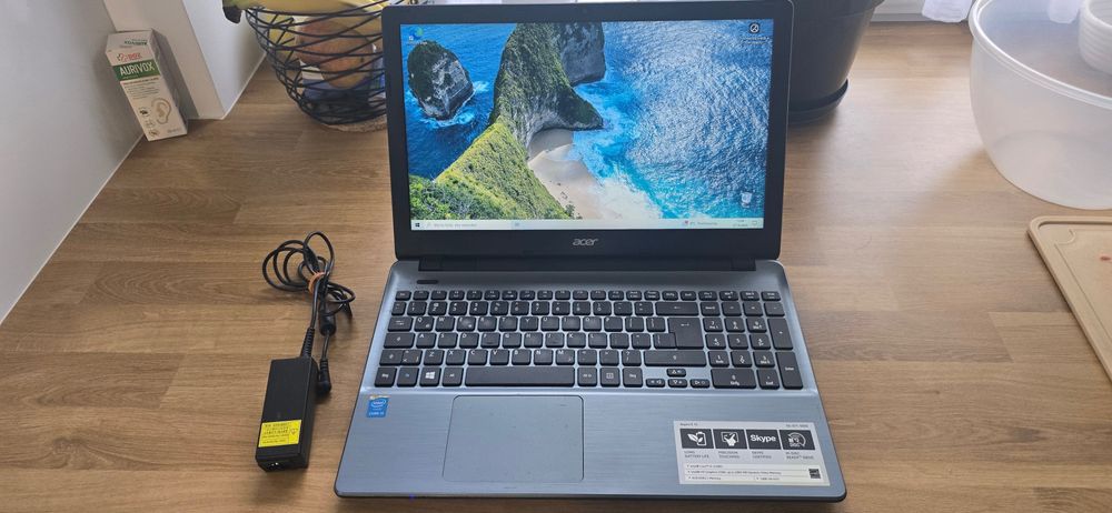 Acer aspire E5-571 i5 5200U Super Stan