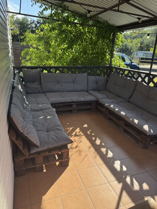 Sprzedam meble ogrodowe narożnik palety europalety poduszki wodoodporn