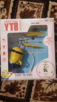 Іграшка літаючий міньйон (вертоліт)