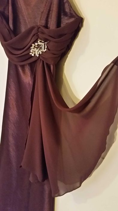 Balowa suknia w kolorze wina, rozm. S