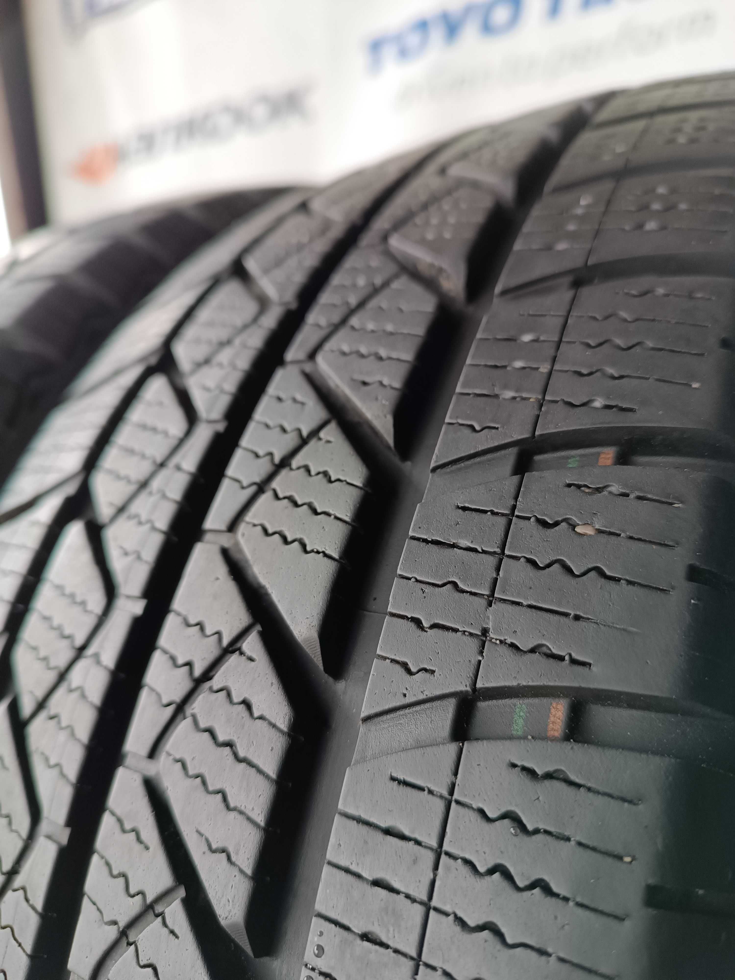 Літні шини 215/65 R16C Goodyear vector 4seasons cargo 23,24рік