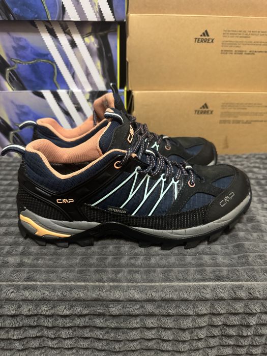 Жіночі кросівки для трекінгу з мембраною CMP Rigel Low 41(26,5см)