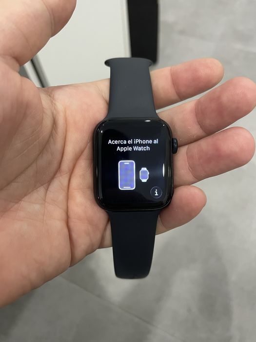 Apple Watch SE 3 44mm Midnight Sport Band M/L