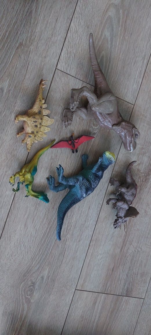 Dinozaury zestaw