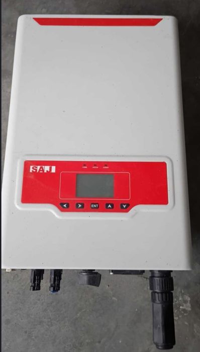 Sprzedam panele fotowoltaiczne 3.87 kw plus falownik 4kw.