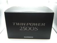 Котушки Shimano 15 та 20 Twin Power.