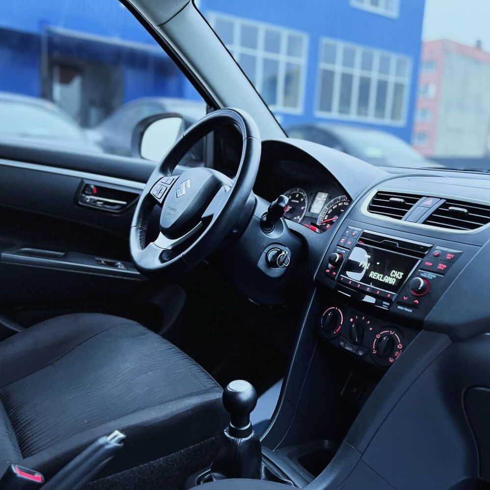 Suzuki Swift 2012, дизель, мехініка