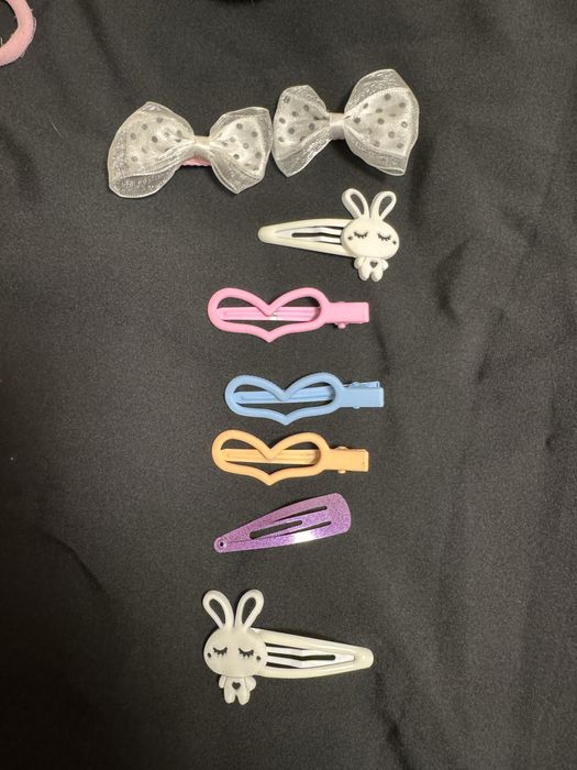 Аксесуари для дівчаток. Заколочки. Резиночки