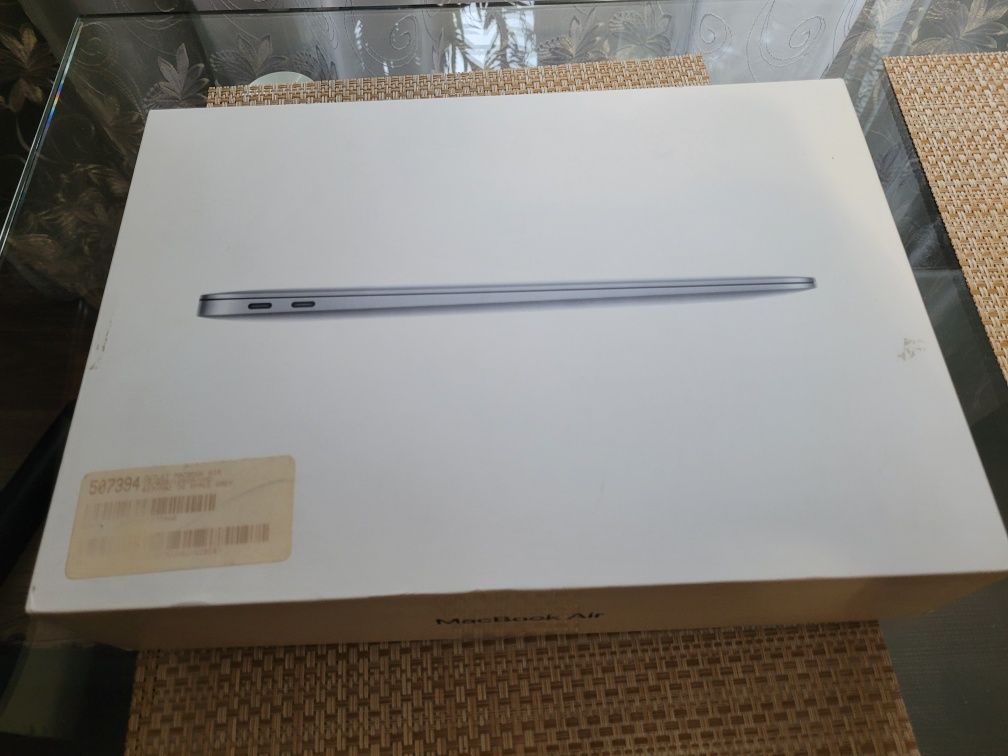 oryginalne pudełko do macbook air A1932