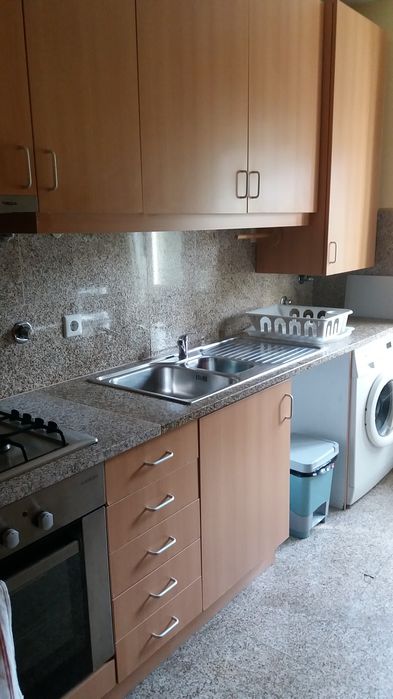 Quarto para arrendar