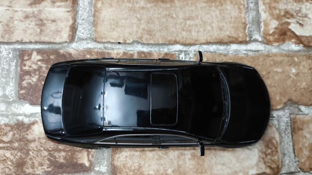 Машинка на радіокеруванні Toyota Camry 1:24 Rastar2