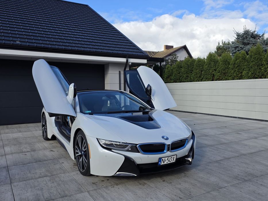 BMW i8 55tys KM  stan jak nowy