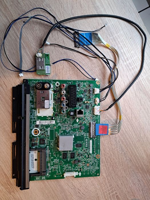Płyta główna EAX647970xx telewizor LG 50LN575S plus moduł Wifi