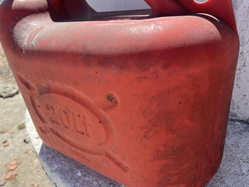 JERRICAN Deposito Gasolina 20L
