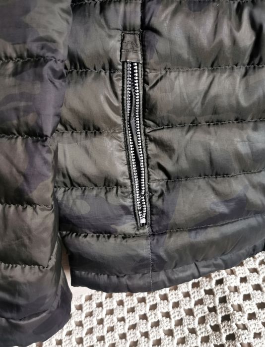 Abercrombie&Fitch puchowa kurtma moro