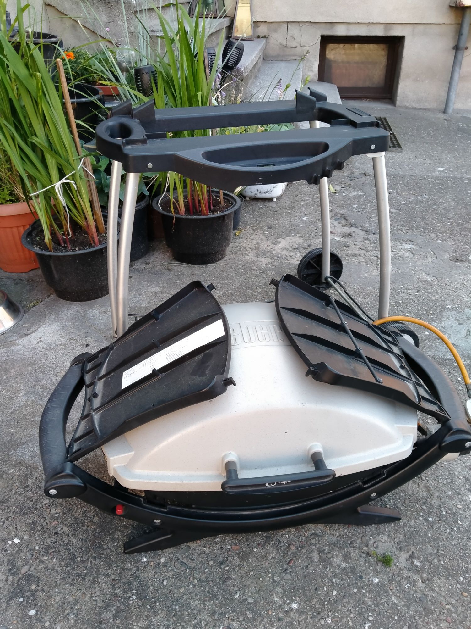Grill gazowy weber