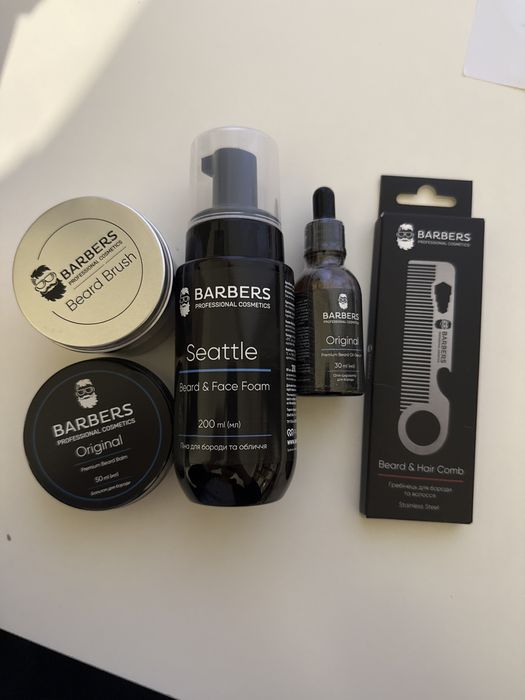 Подарунковий набір для чоловіка від Barbers для догляду