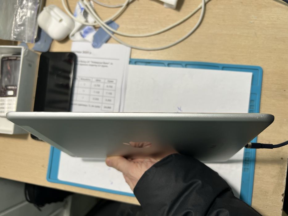 Плата на айклауде, сенсор не работает, корпус, акб, Ipad Air 2 A1567