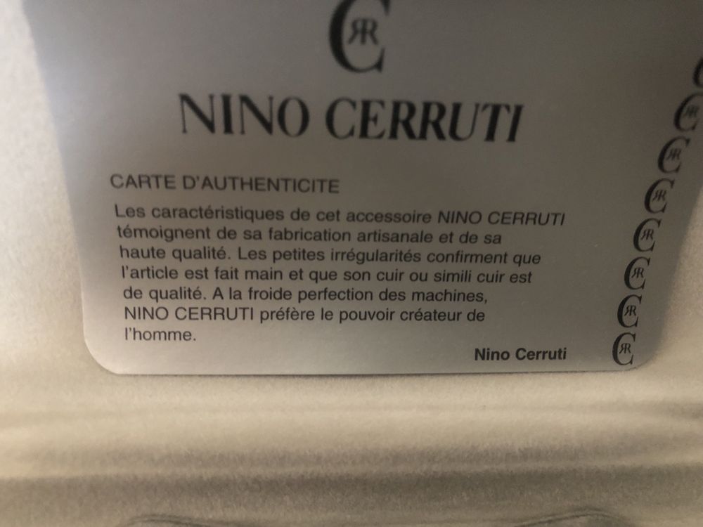 Caneta Nino CERRUTI Nova + estojo + certificado de autenticidade