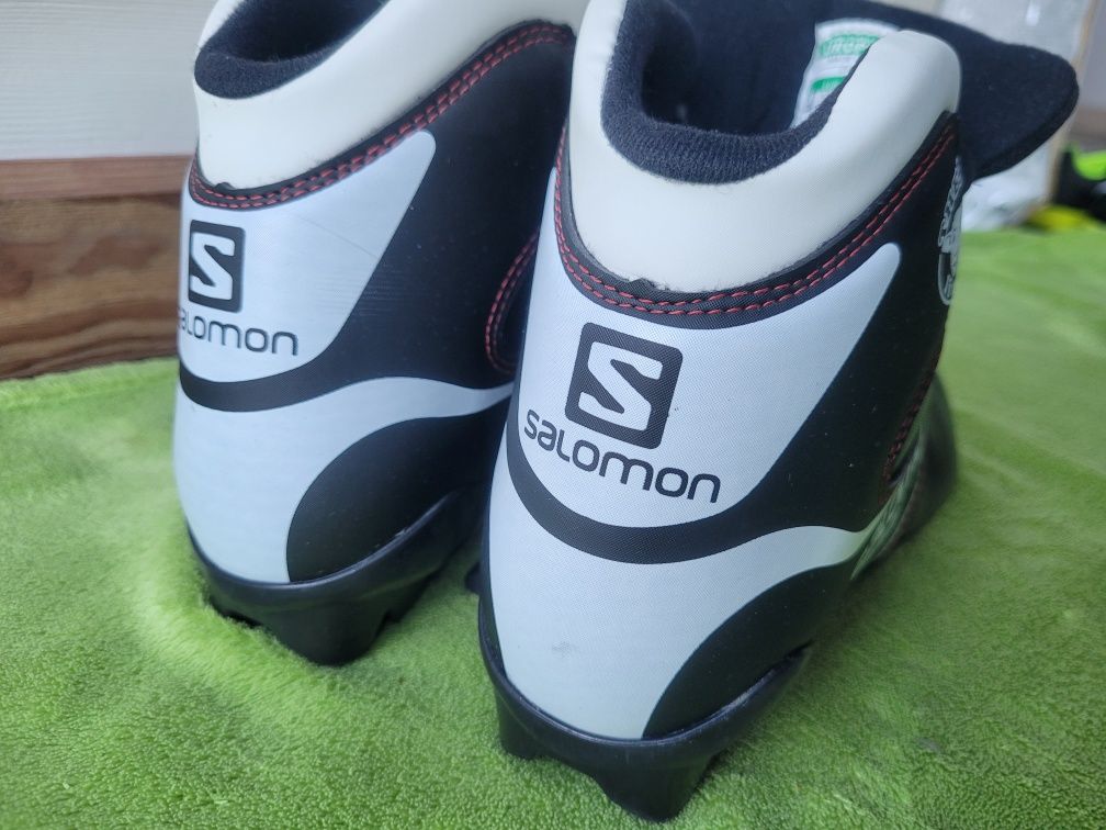 Buty biegowe SALOMON r 37 ⅓ jak nowe 23cm narty
