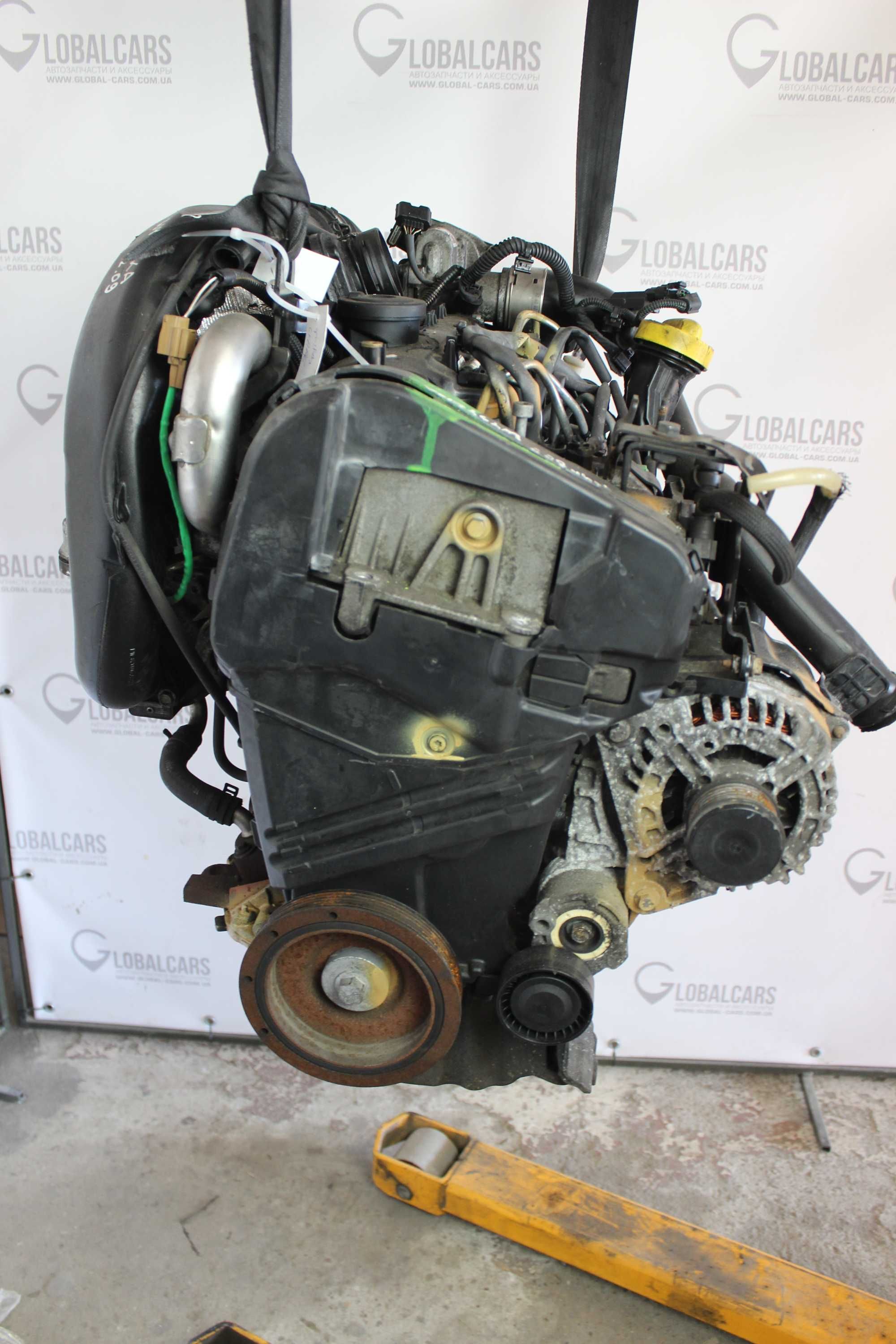 Двигун комплектний Renault K9K892 1.5 DCI Delphi 2012 р.