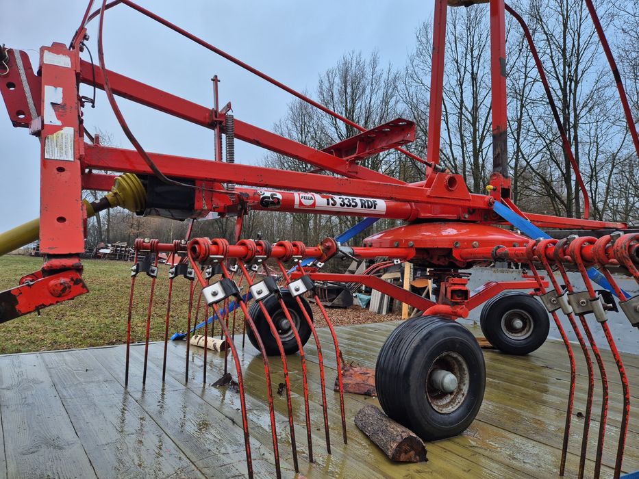 Zgrabiarka Fella TS 335 RDF orginał mało używana