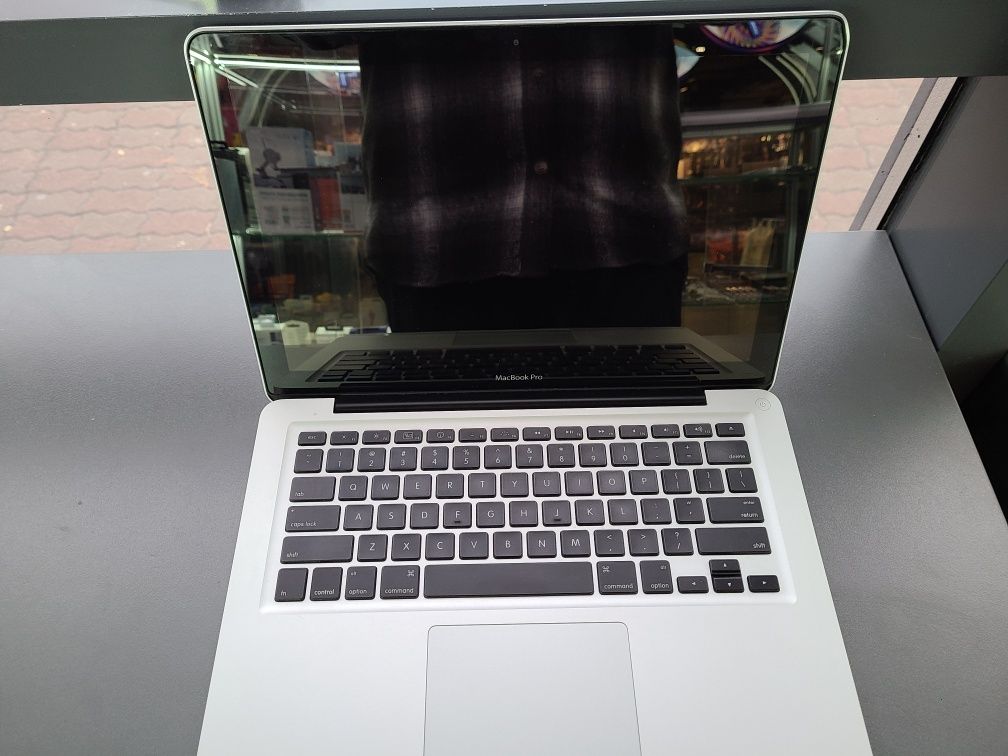 MacBook Pro13" A1278 Core 2 Duo