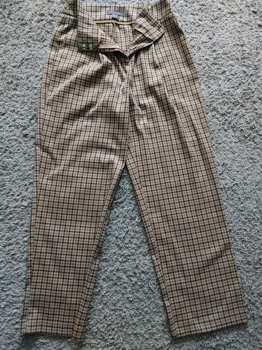 Брюки у клітинку