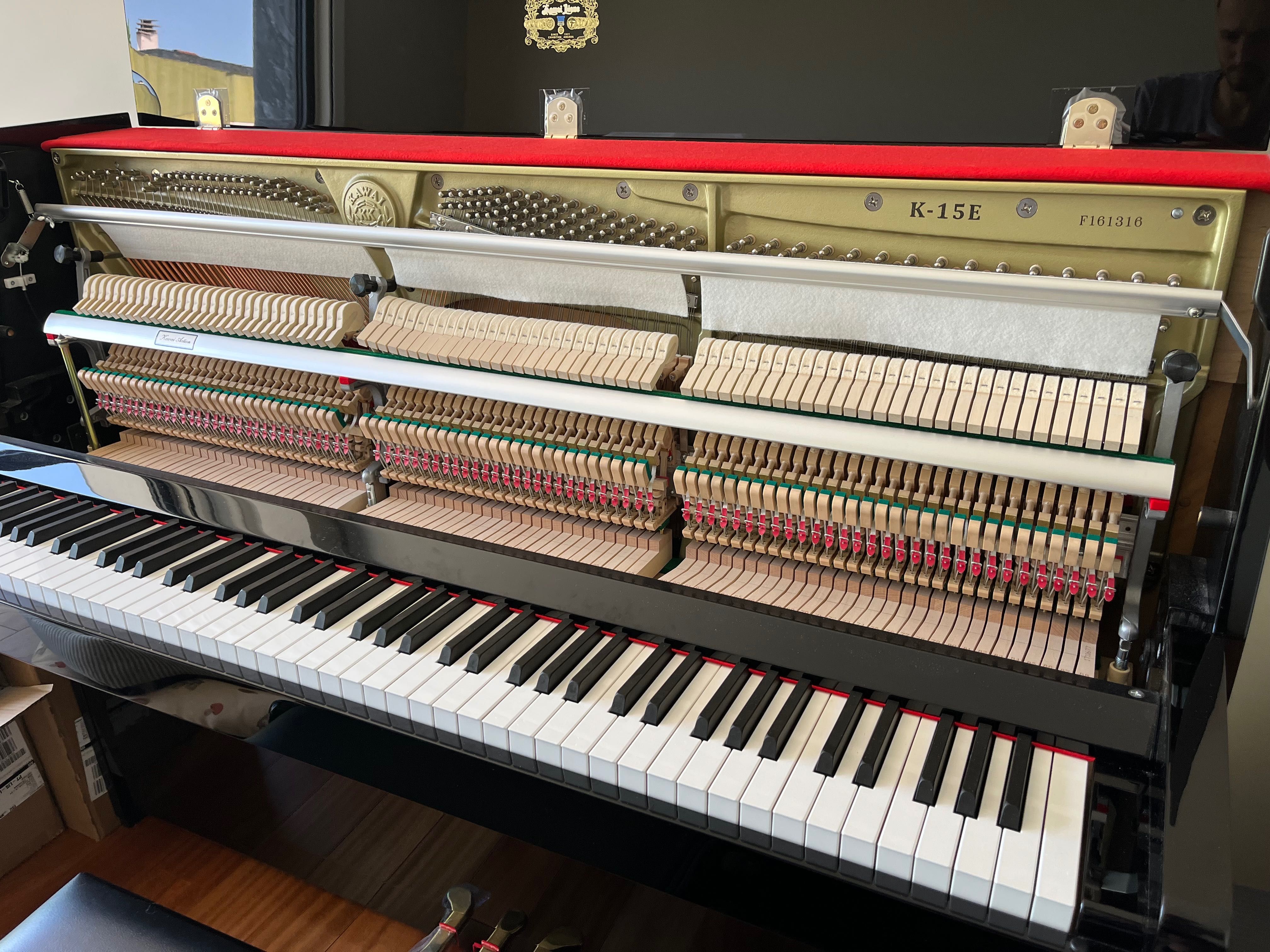 Piano vertical Kawai K-15 E/P