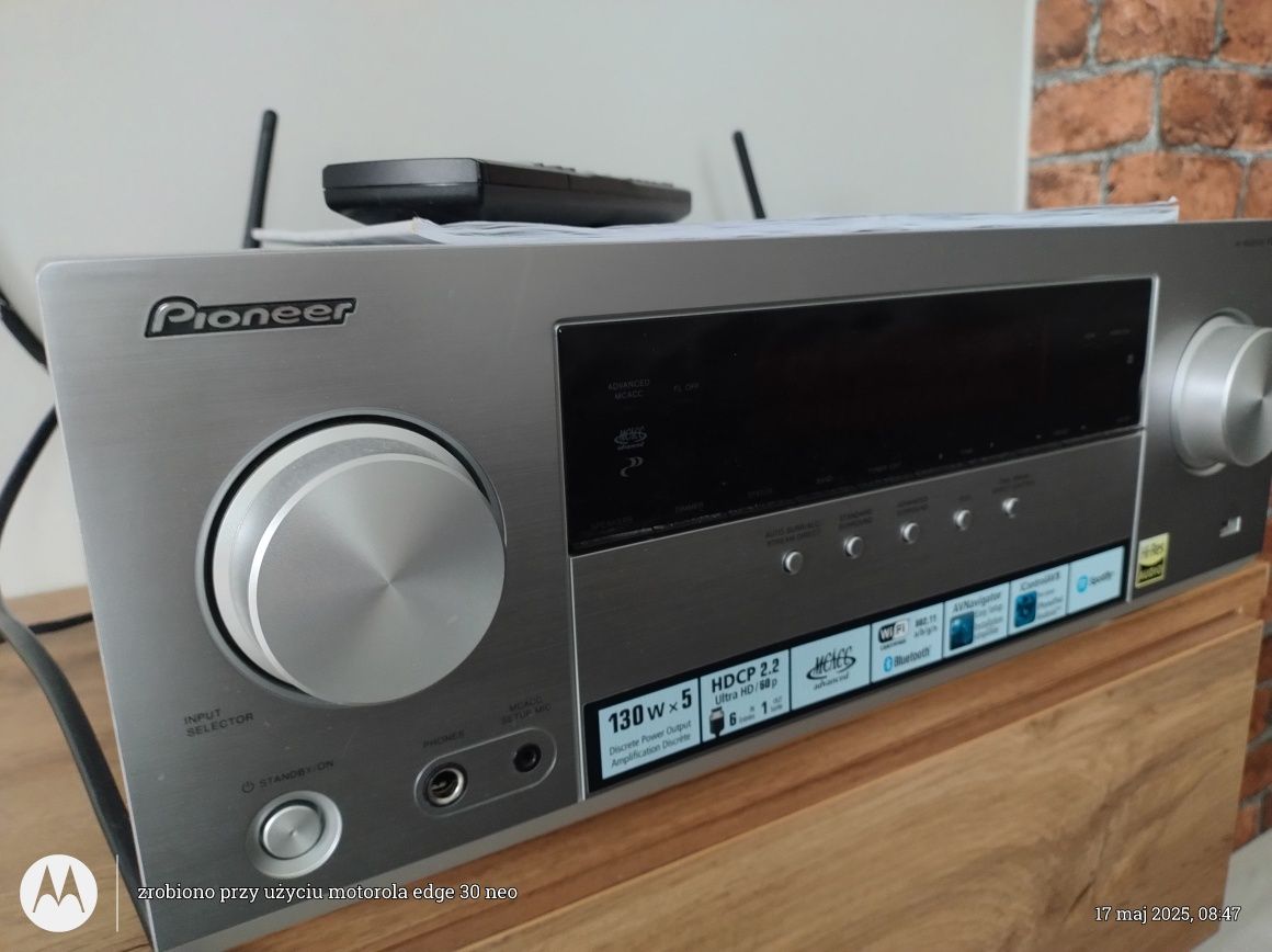 Amplituner Pioneer VSX 830