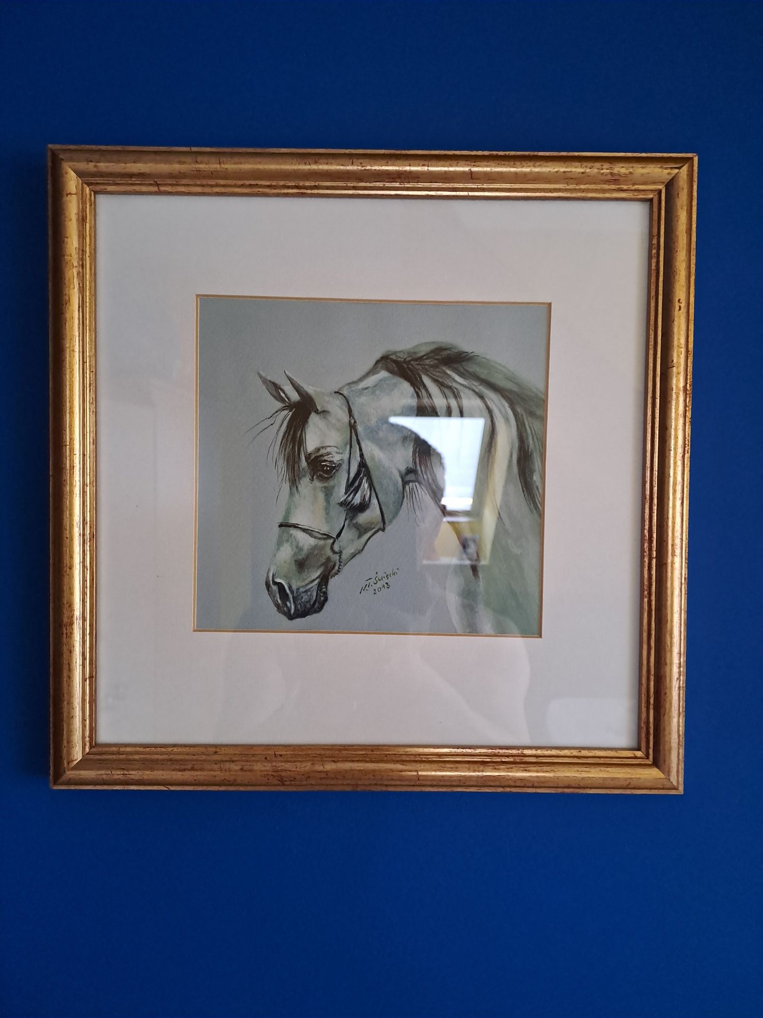 Oprawiony, malowany obraz konia -