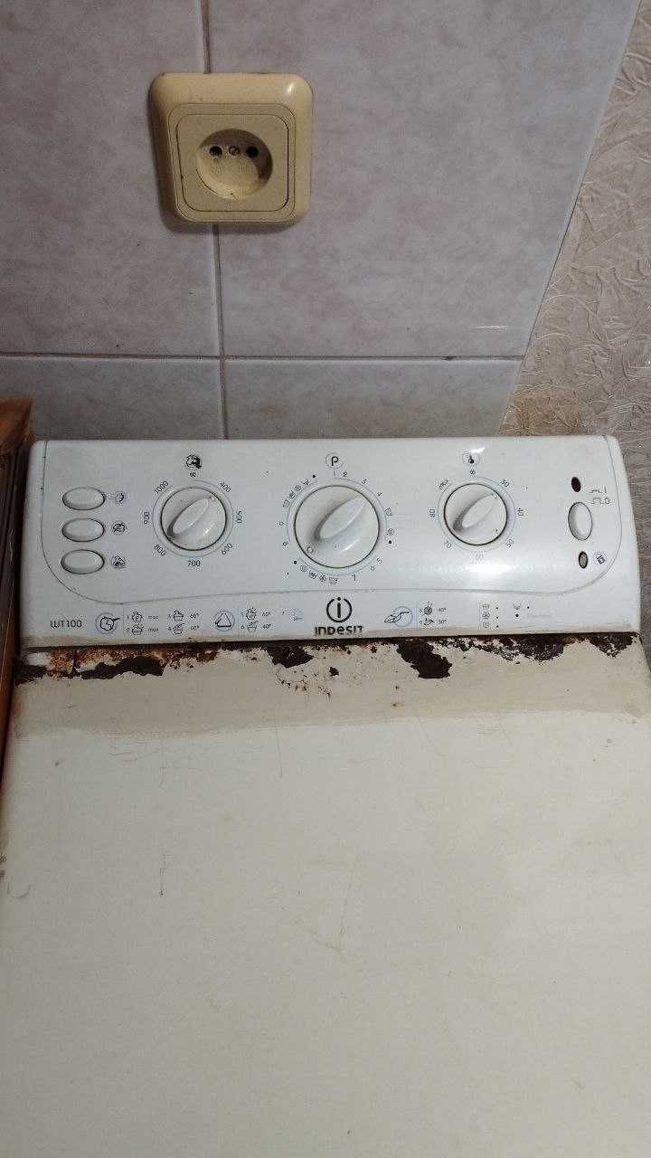 Пральна машина Indesit WT-100