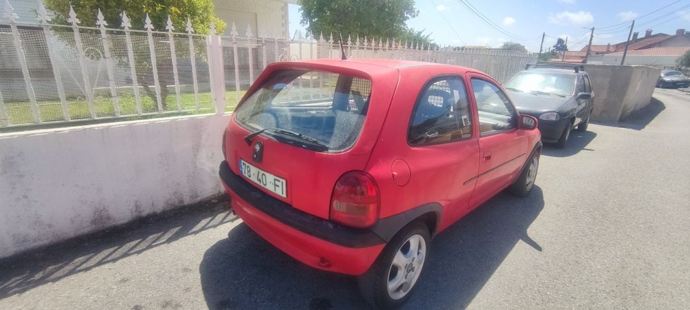 Corsa 1.5 D comercial bom estado