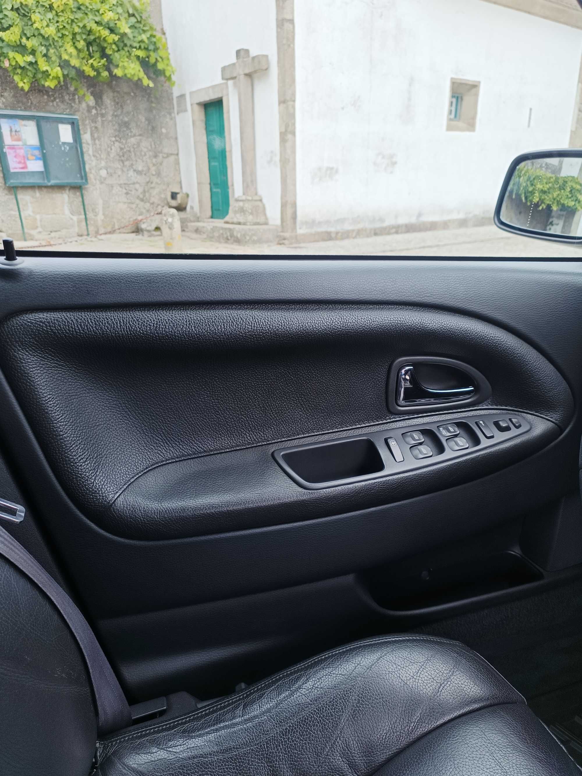 Volvo V40 1.6 - Gasolina