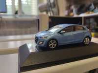 Маштабна модель Hyundai i30 2012. Premium X 1:43