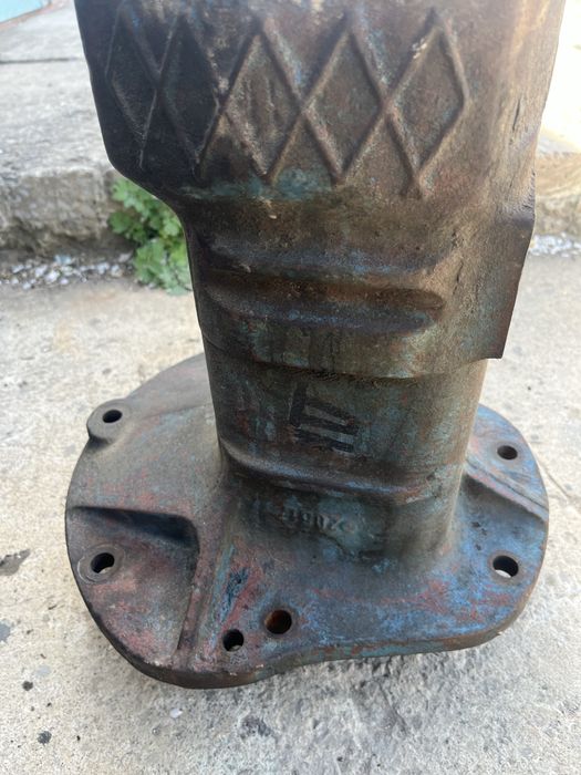 Чулок ЮМЗ в зборі без вала