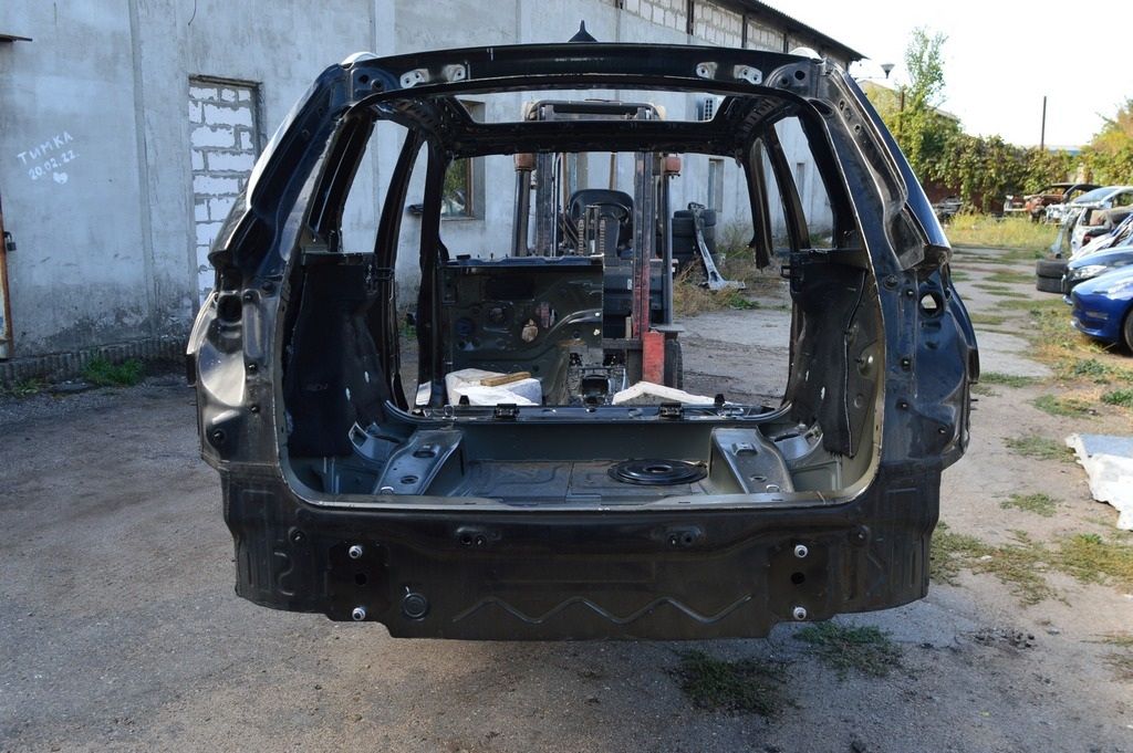 Задняя панель BMW X3 F25 11-17 2 части (02) 41-11-7-267-219